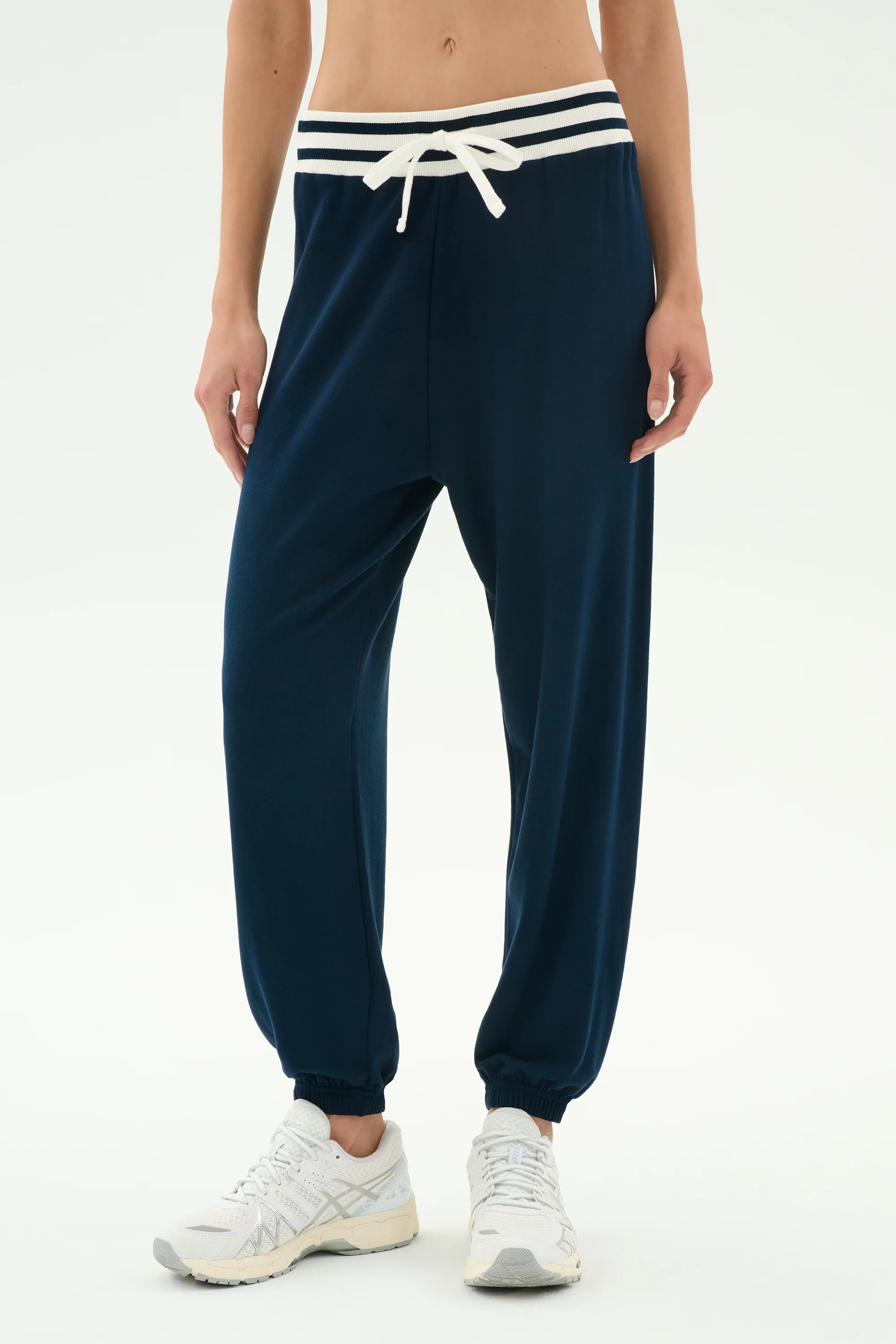 Andie Oversized Fleece Sweatpant W/ Stripe - Image 2