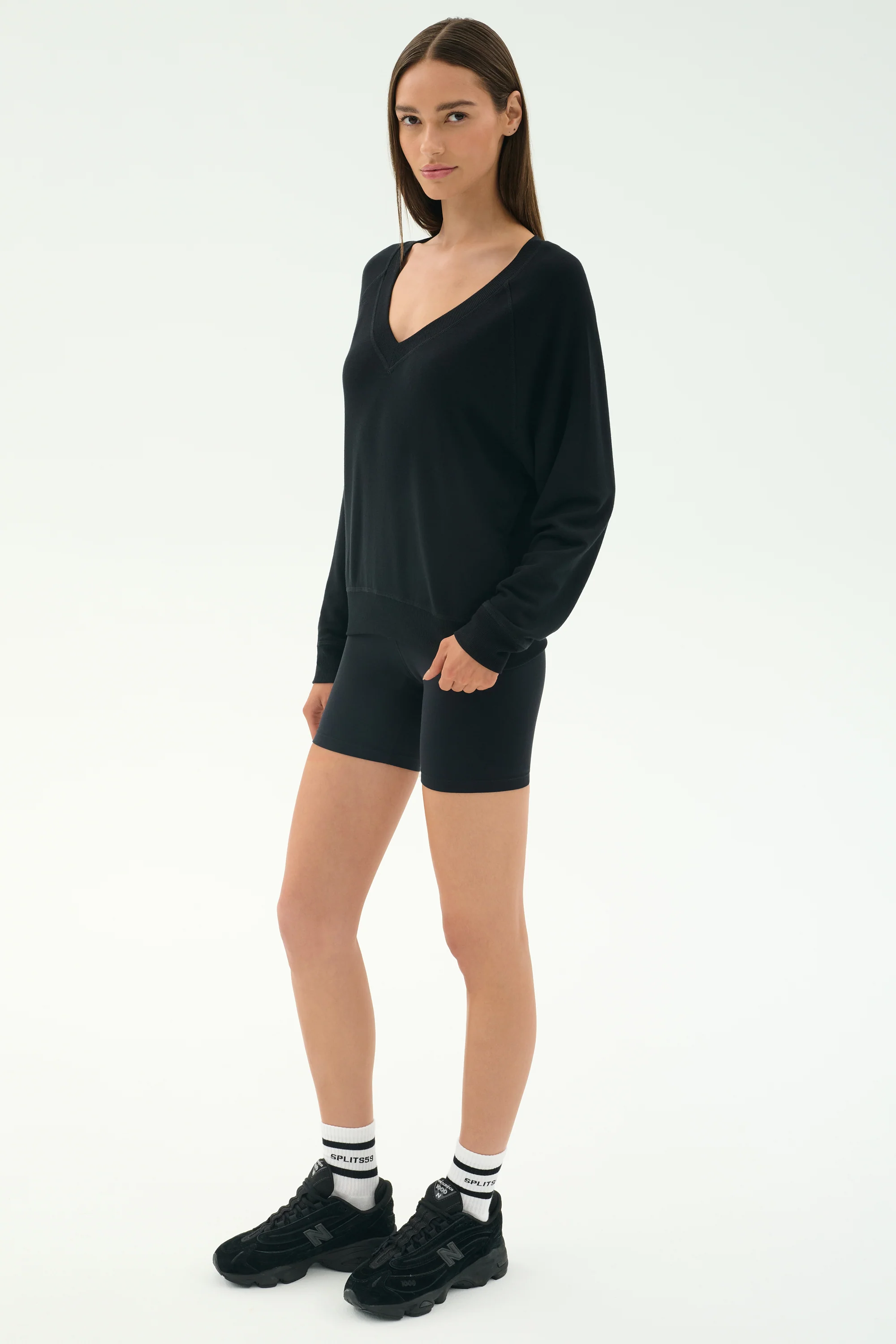 Bennie Fleece V Neck Sweatshirt - Black - Image 5