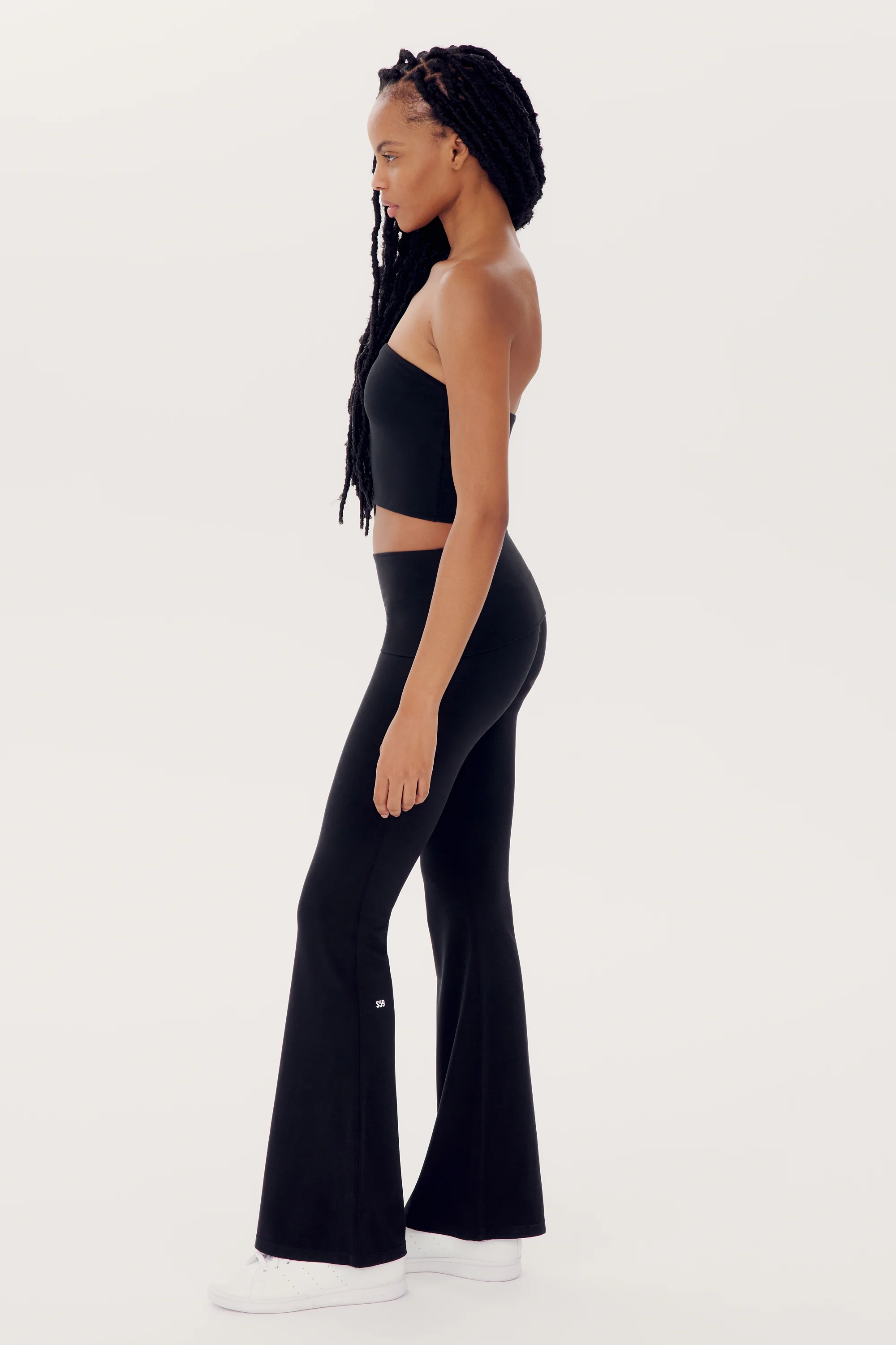 Hazel Airweight Crop Bandeau - Black - Image 4