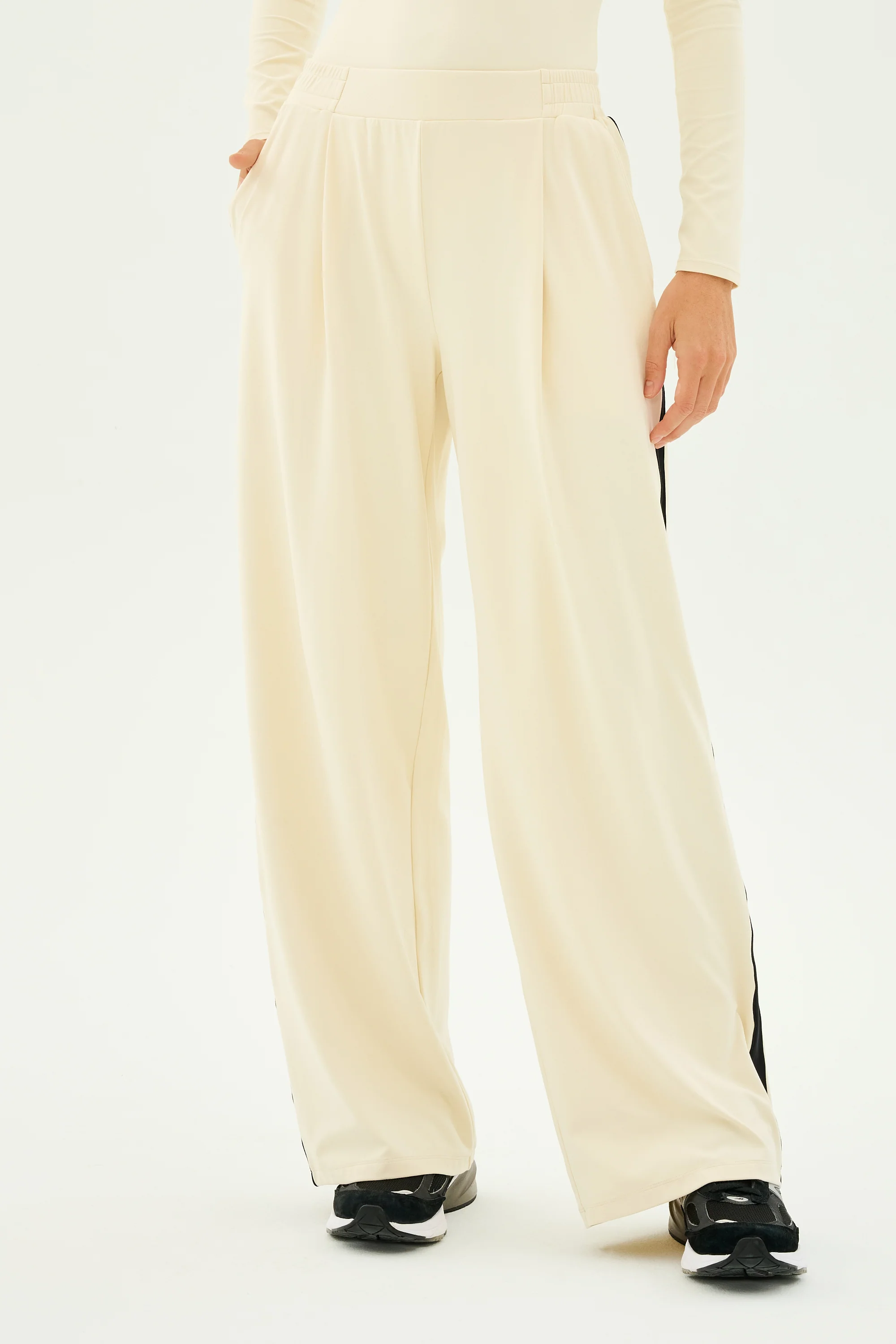 Luca Airweight Trouser with Stripe - Image 2